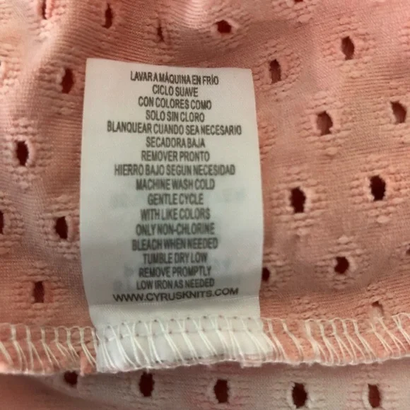 Cyrus Top - Picture 6 of 6